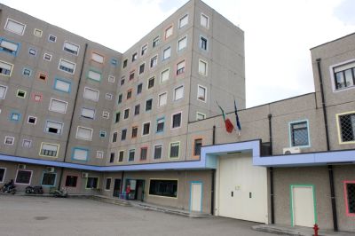 Agente sequestrato da detenuti in carcere a Bollate: dura presa di posizione del SAPPE