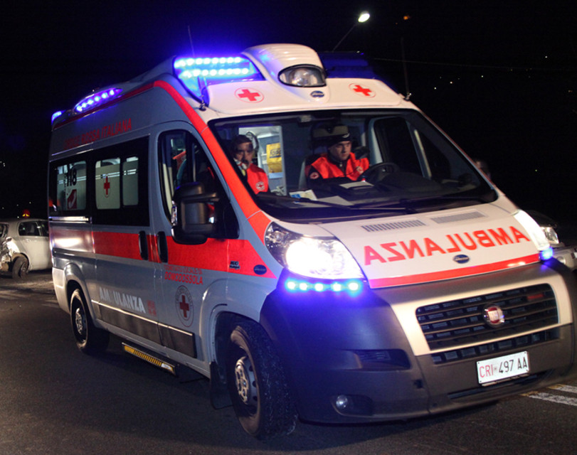 Incidente stradale a Landriano SIRENE DI NOTTE