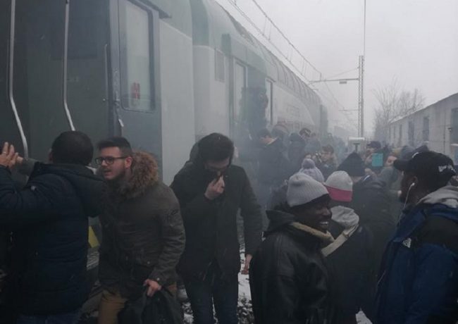 Fumo sul treno Milano-Mortara: ambulanze e carabinieri a Gaggiano