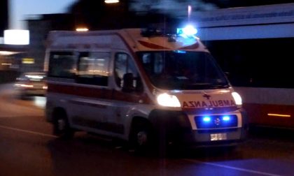Aggressione in strada, 54enne in ospedale SIRENE DI NOTTE
