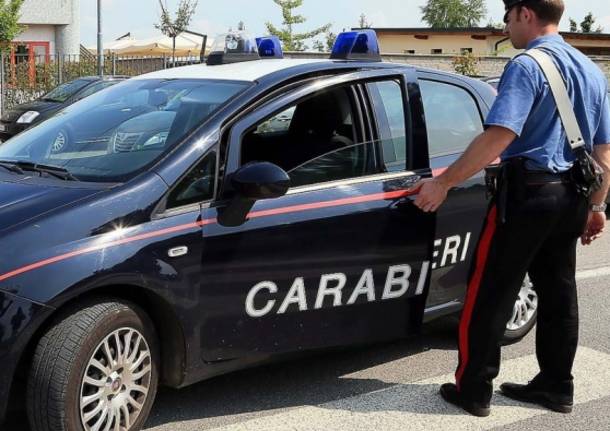Minorenni sorpresi all’interno di una ditta abbandonata