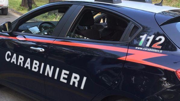 Schiaffi alla madre, arrestato