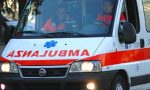 Auto fuori strada, grave 63enne