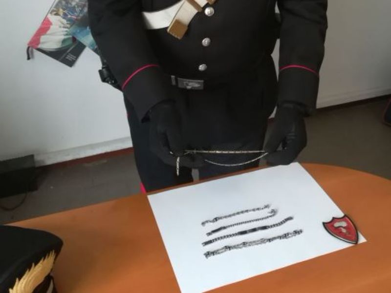 Rapina in abitazione, arrestata una 44enne