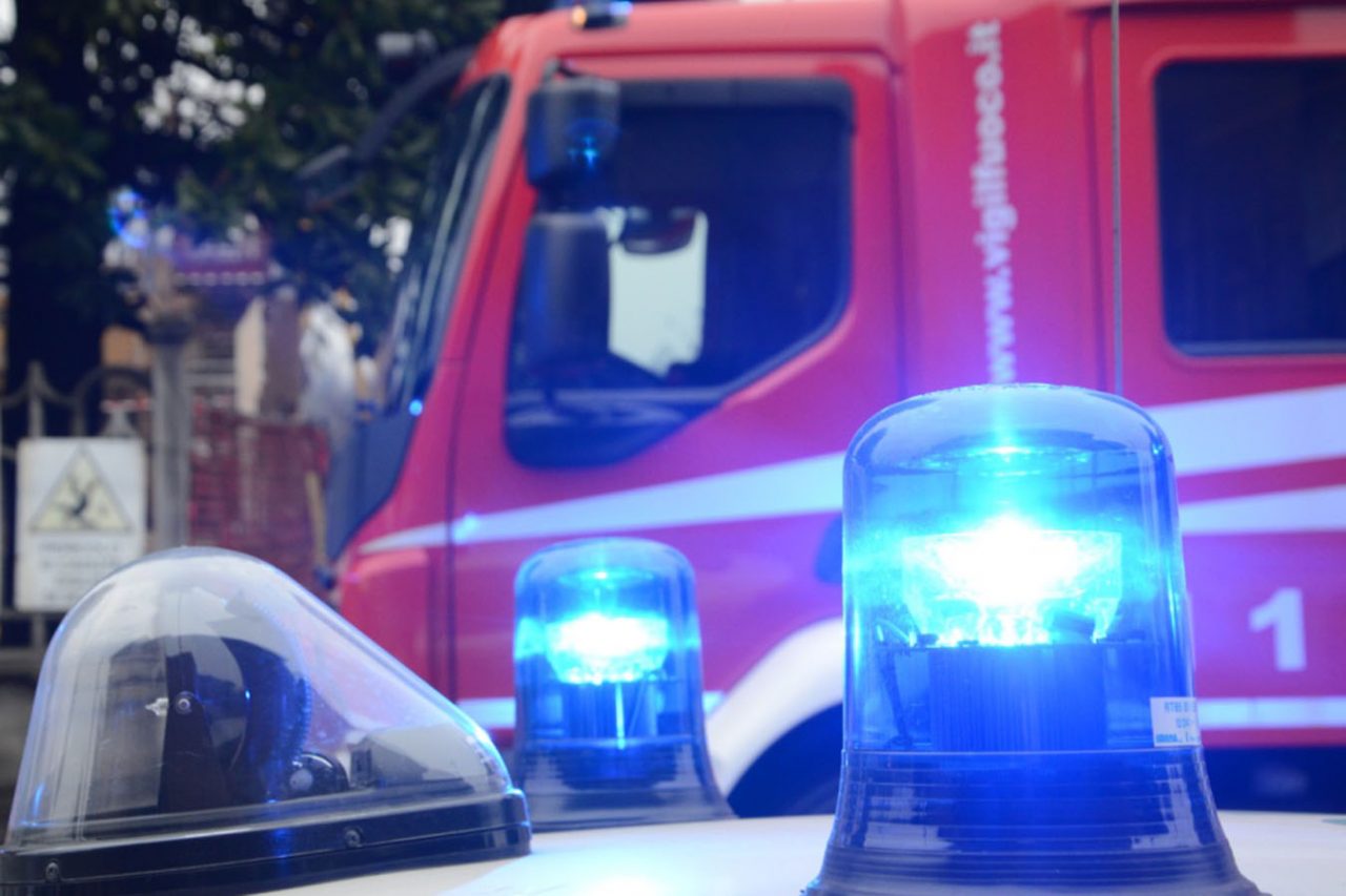 Un 39enne trovato privo di vita nella sua casa a Pavia, accertamenti in corso