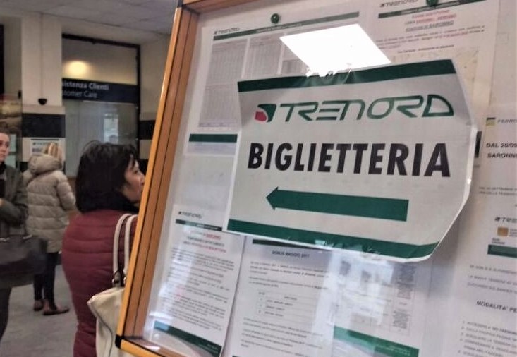 Biglietterie Trenord a rischio chiusura