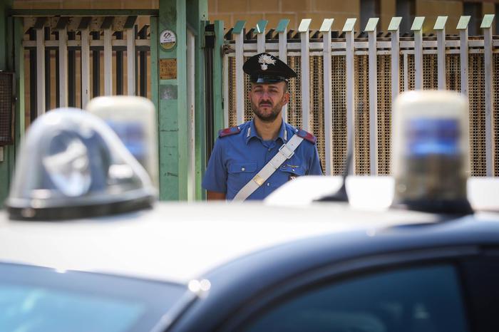 Malmena la convivente, arrestato uomo di 30 anni