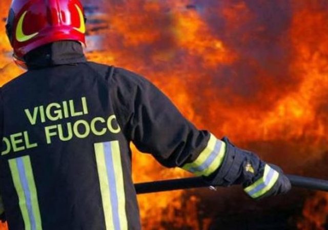 Incendio deposito rifiuti: livello inquinanti contenuto
