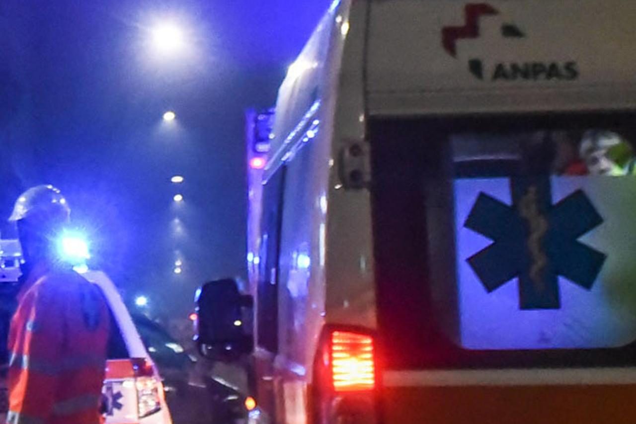 Tragico investimento, muore donna di 46 anni SIRENE DI NOTTE