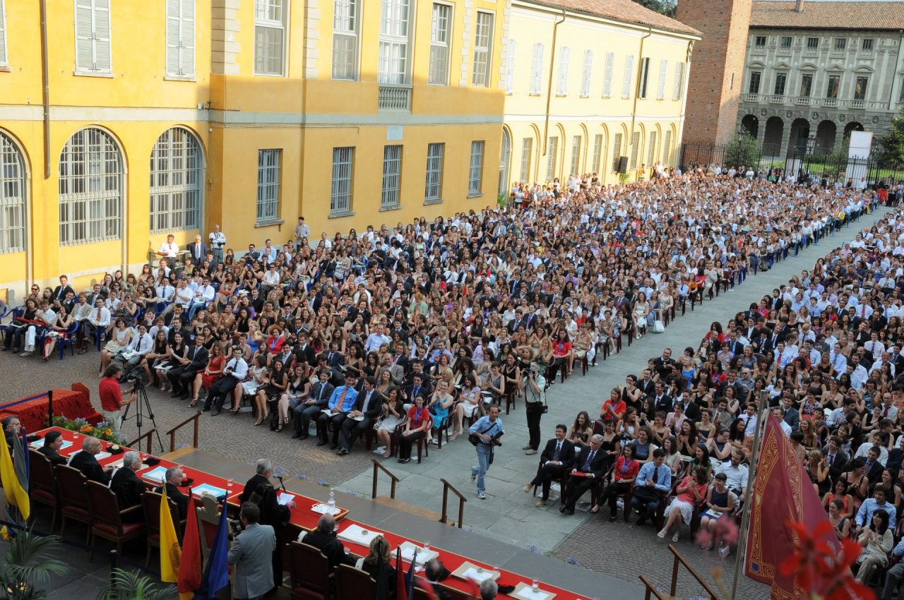 Giornata del Laureato in stile college americano