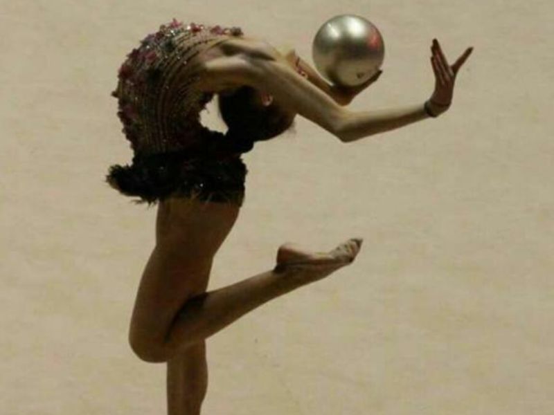 Una targa di ringraziamento al San Matteo da Greta Riccardi