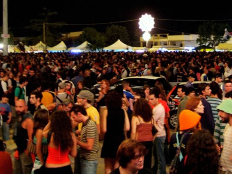 Eventi e sagre, emessa la nuova direttiva. Il sottosegretario Candiani: “Flessibilità