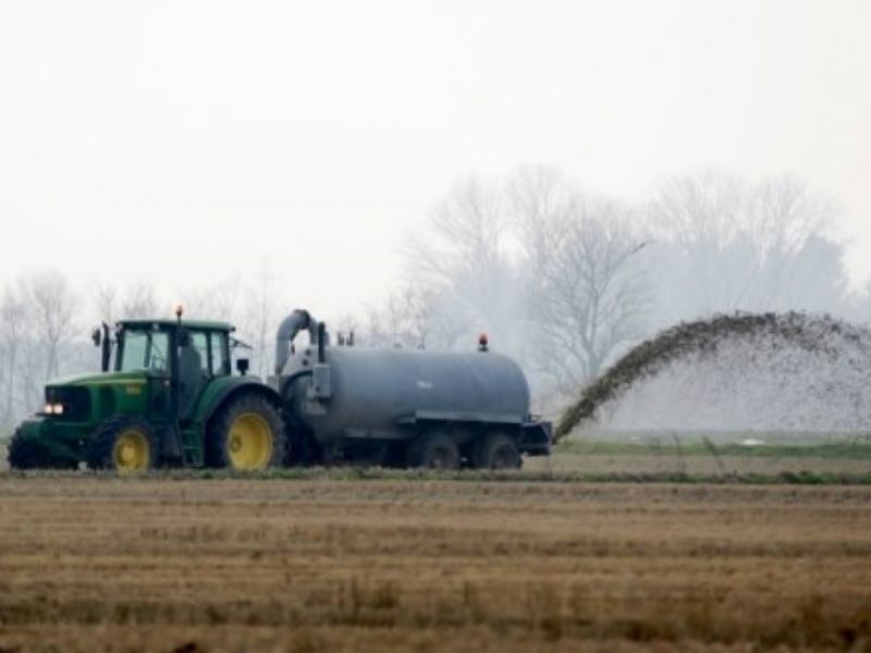 Fanghi agricoli. Baffi e Villani (PD): “Occorre una nuova normativa”