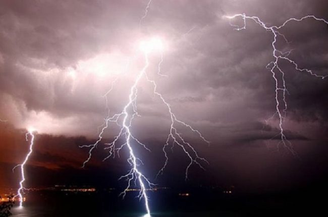 Allerta arancione a Pavia: rischio forti temporali e grandine dalla mezzanotte