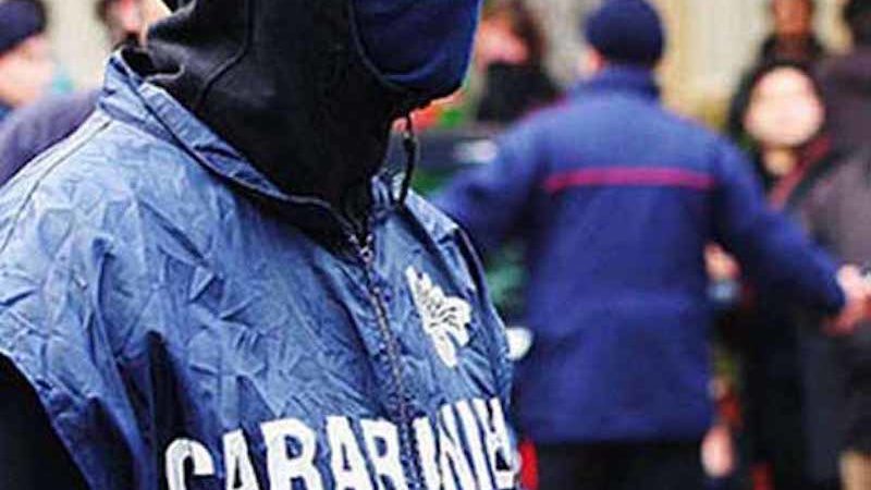 Drogava una 15enne per poi abusarne sessualmente: arrestato 46enne a Pieve Emanuele