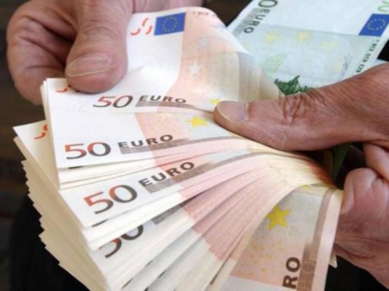 Ex assessore del Comune di Pavia indagato per peculato