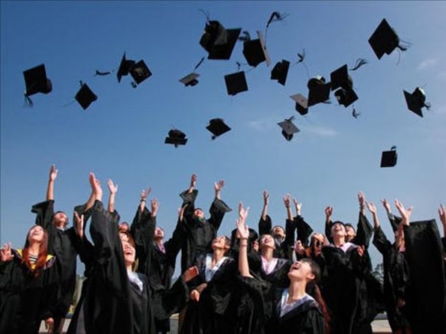 Università di Pavia, l’80% degli studenti trova lavoro a un anno dalla laurea