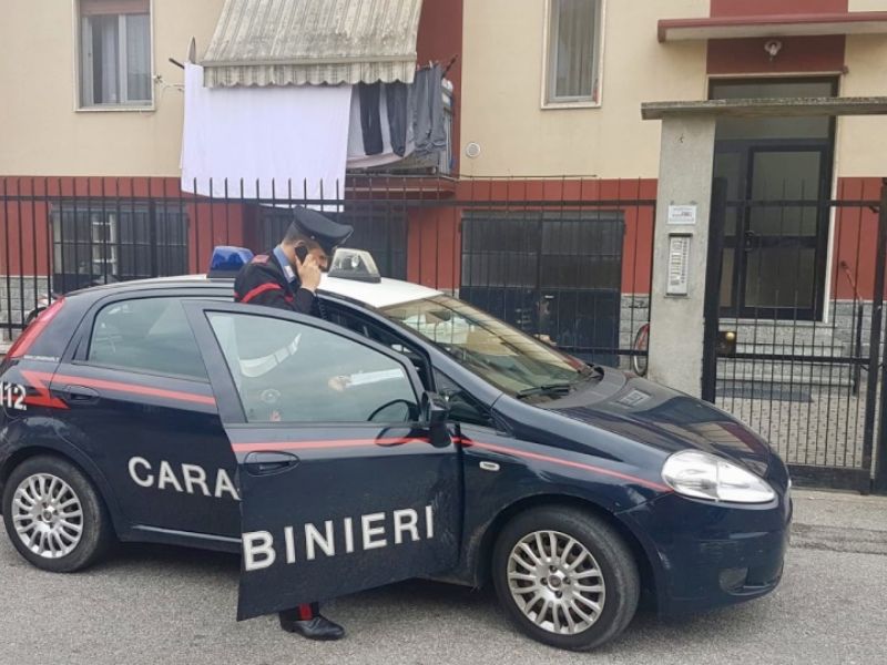 Furto di energia elettrica, 4 persone arrestate