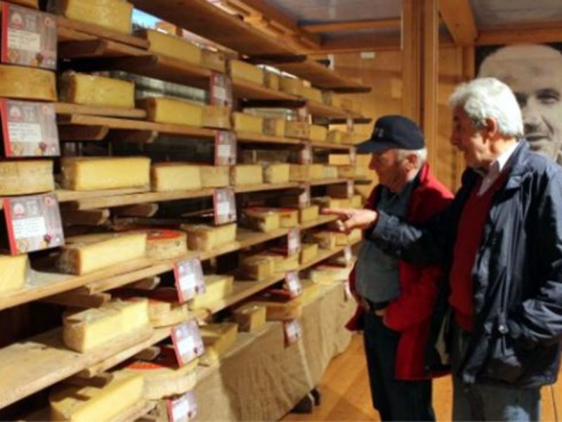 Mostra del Bitto a Morbegno nel fine settimana