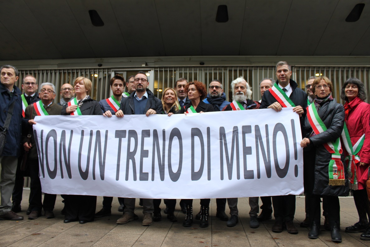 Treni, Villani (PD): “Dichiarazione di fallimento della giunta regionale”