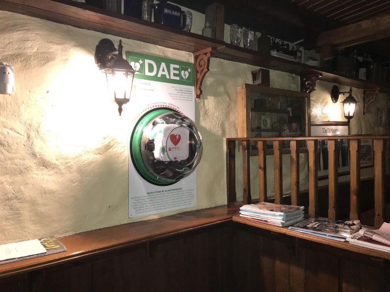 Tre nuovi defibrillatori pubblici a Pavia