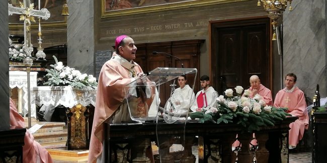 L’arcivescovo scrive ai parroci: “Usura e criminalità piaghe da prevenire”