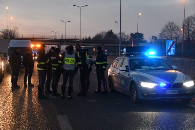 Travolto tassista eroe: morto per salvare due ragazzi