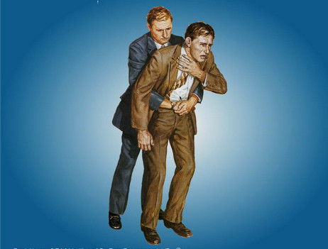 Morta per un tramezzino di traverso: come fare la manovra di Heimlich