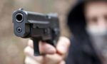 Rapina bar armato di pistola: fugge con 2 mila euro