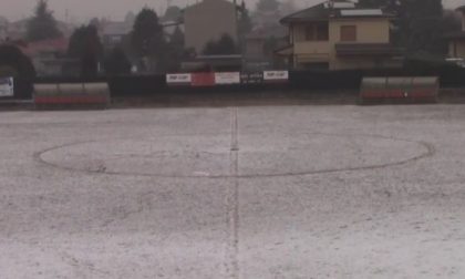 Calcio: nevica, sabato non si gioca