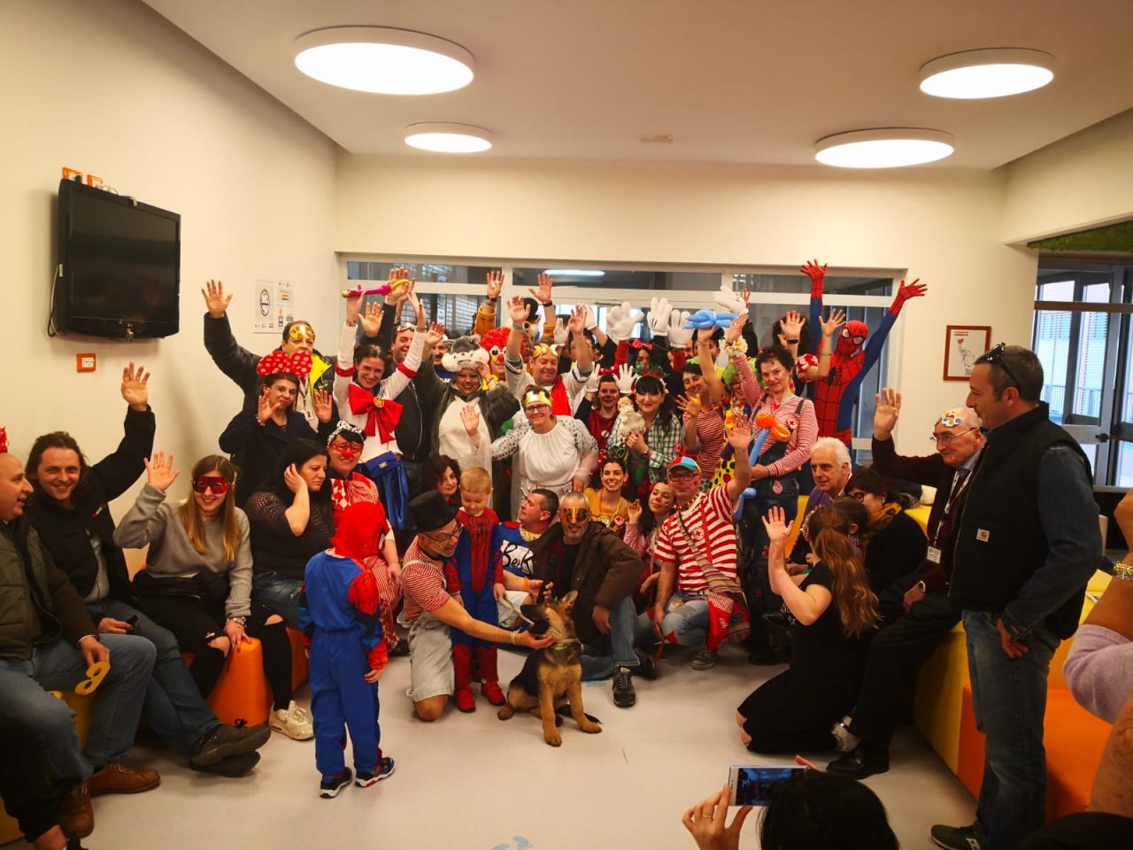 Il Carnevale al San Matteo: festa per i bimbi malati FOTO