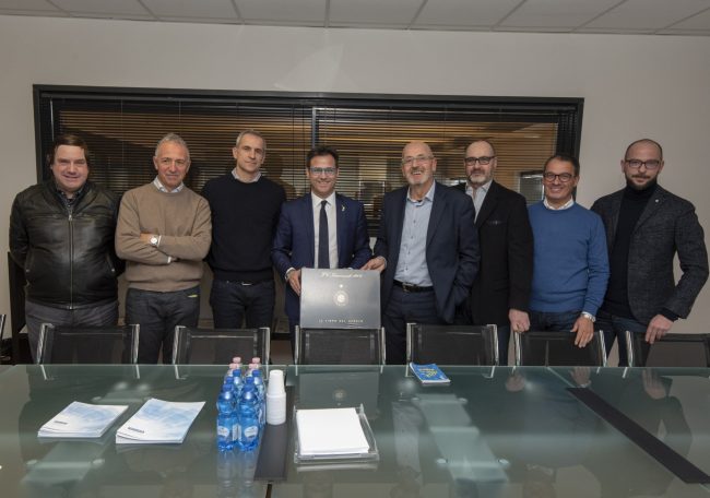 Parte da Merate la “crociata” del leghista Ciocca: “Cambiamo l’Europa” FOTO E VIDEO