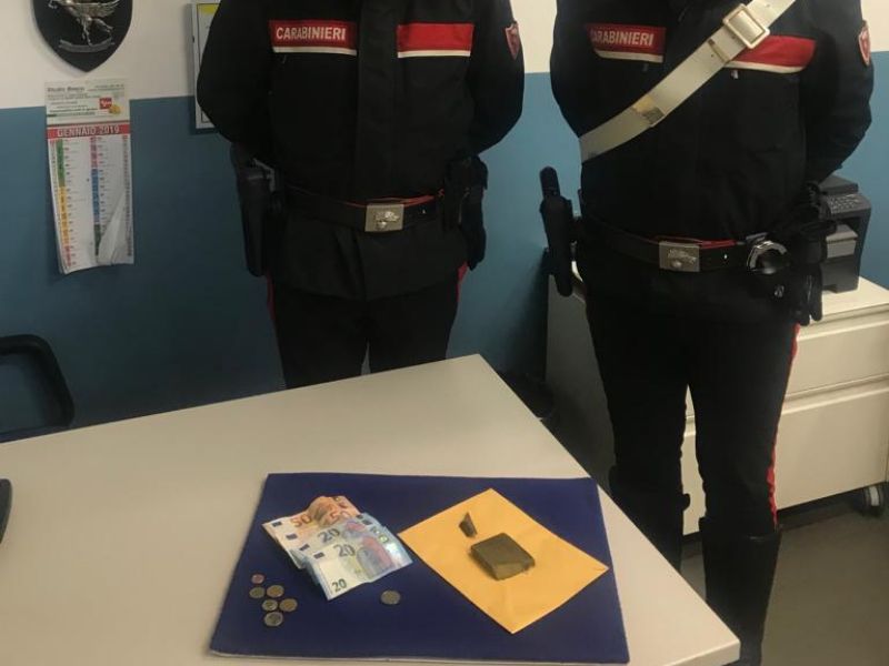 Arrestati spacciatori tunisini in stazione a Vigevano