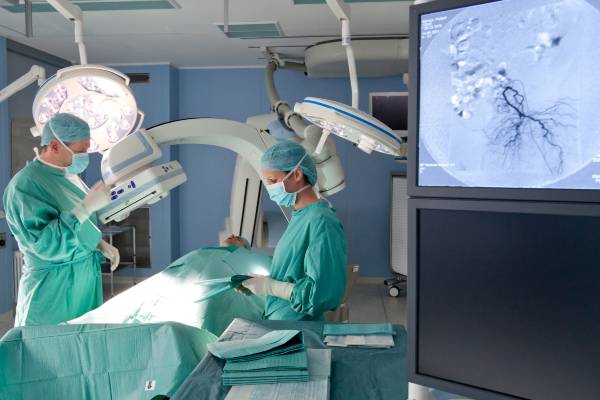 Ospedale Vigevano: il nuovo angiografo salva una vita
