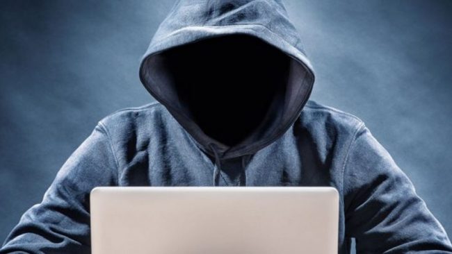 61enne pavese derubato su internet da due malviventi campani