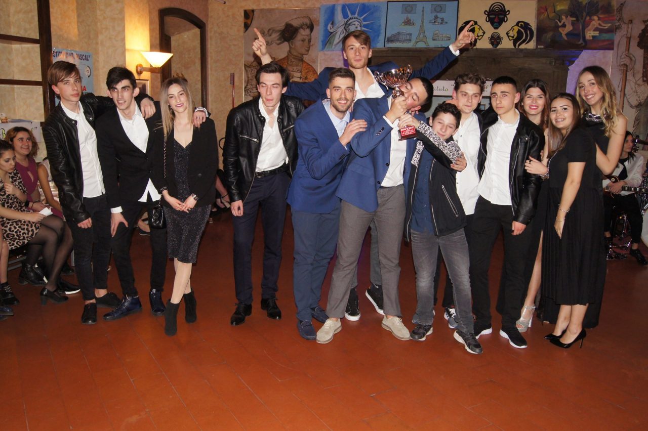 Gran ballo della scuola per l’Istituto Pascal di Voghera