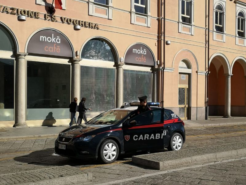 Controlli a Voghera: spacciatori denunciati e bici rubata
