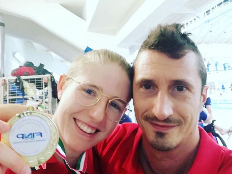 Spettacolare Chiara Cordini, per l’atleta paralimpica di Broni doppio titolo italiano di nuoto