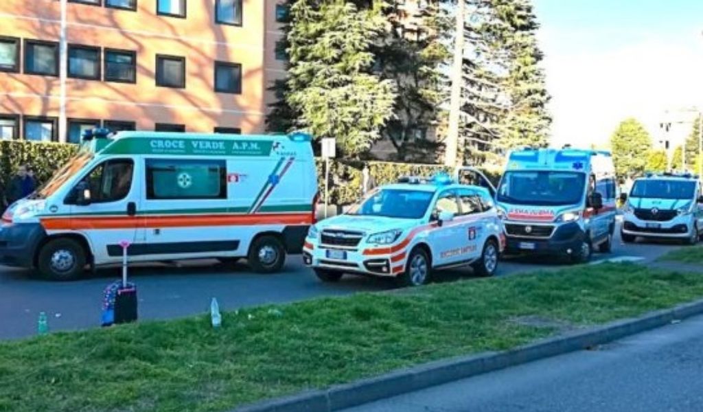 Pirata 28enne investe donna e 4 bambini, poi fugge