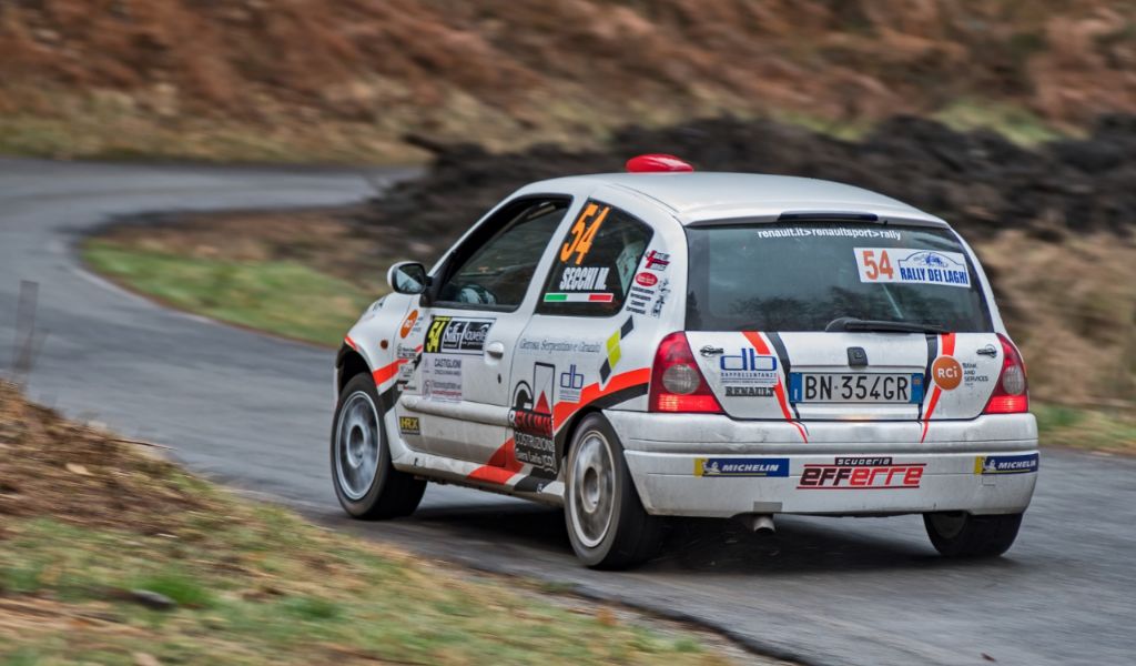 EfferreMotorsport: Mattia Secchi a punti nel Rally dei Laghi