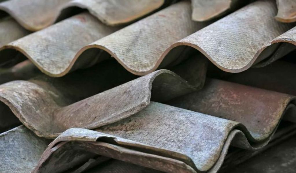 Via l’amianto dagli edifici privati: a Broni 300mila euro di contributi a fondo perduto