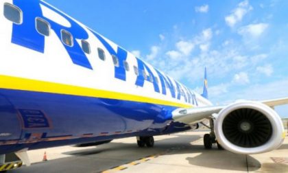 Ryanair: biglietto neonati a pagamento da aprile
