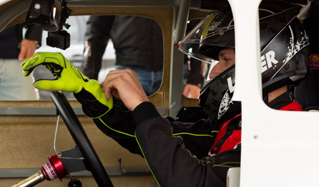 Michele Milanesi sogna l’America sulle Legend Cars