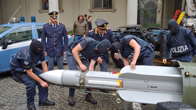 Missile sequestrato, Matteo Salvini: “Un attentato contro di me”