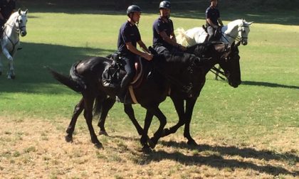 Carabinieri a cavallo nel Parco Lanzuolo di Salice Terme