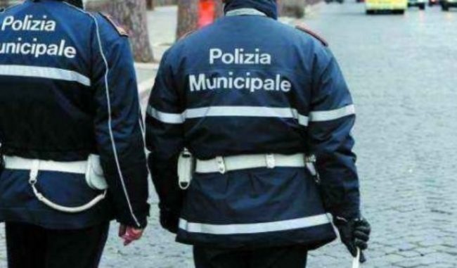 Più sicurezza a Broni: vigilanza a piedi tra le vie del centro contro degrado e microcriminalità