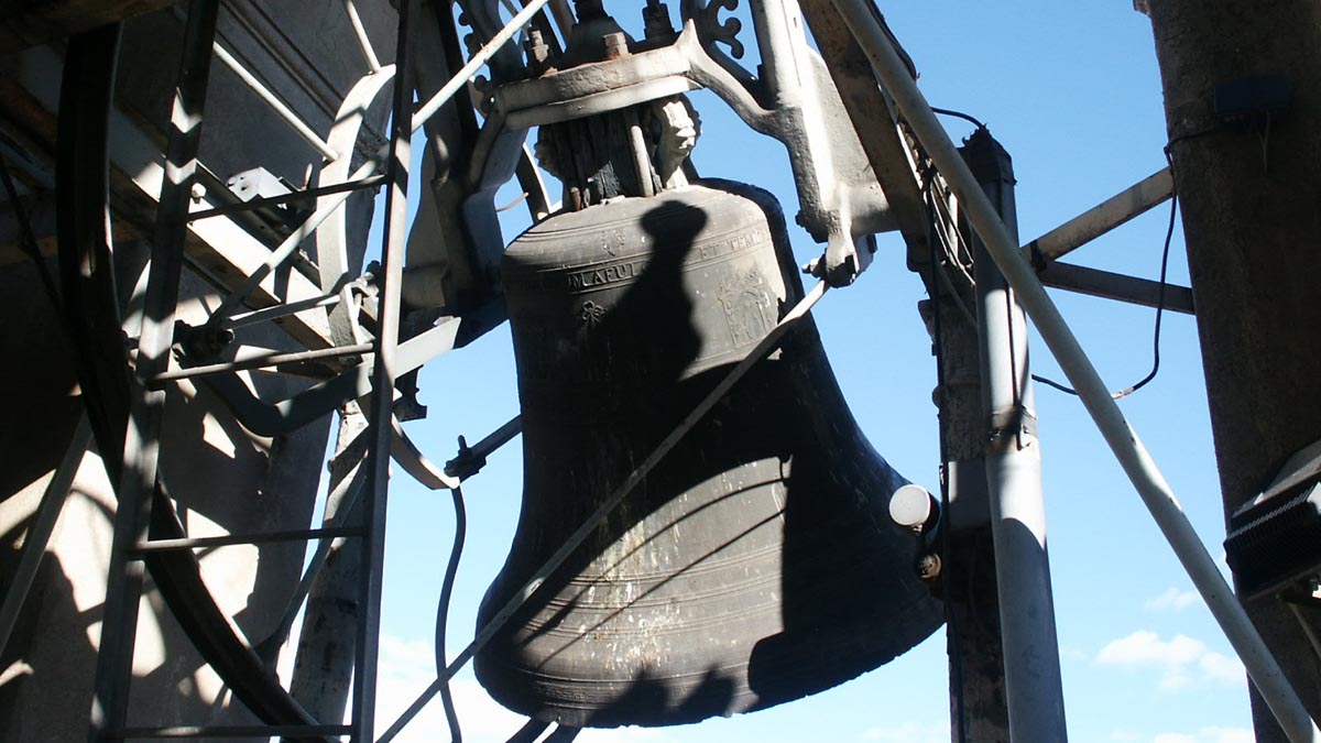 Comune dà il benservito a storico campanaro quasi novantenne