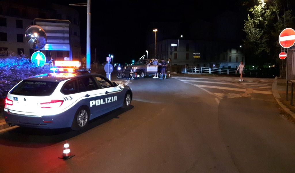 2 gravi incidenti: si scopre che i 4 conducenti erano alla guida ubriachi