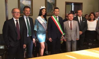 Carolina Stramare, Miss Italia 2019, festeggiata a Vigevano FOTO