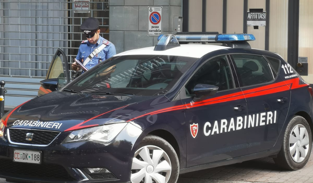 Evade dai domiciliari, ritrovato dopo due giorni a passeggio per Voghera